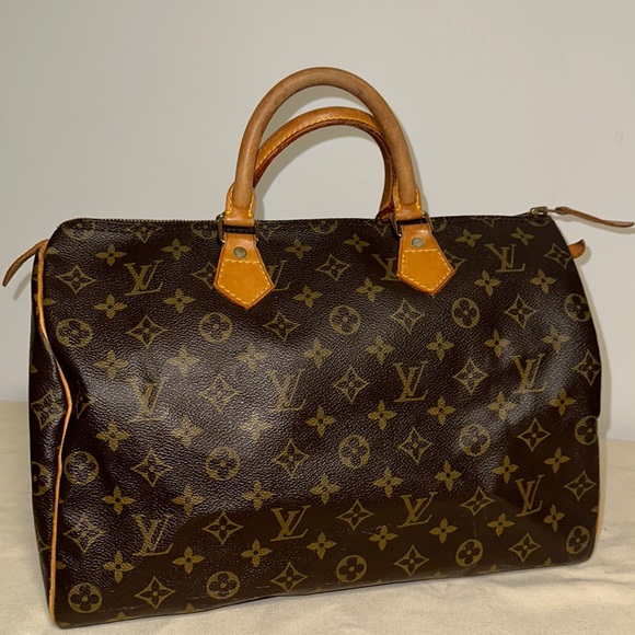 Louis Vuitton Handbags - Louis Vuitton monogram speedy 35 Boston satchel purse
